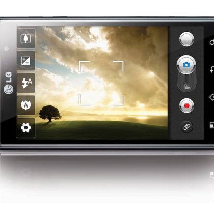 LG-optimus-3d-2