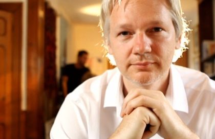 julian_assange-mastercard