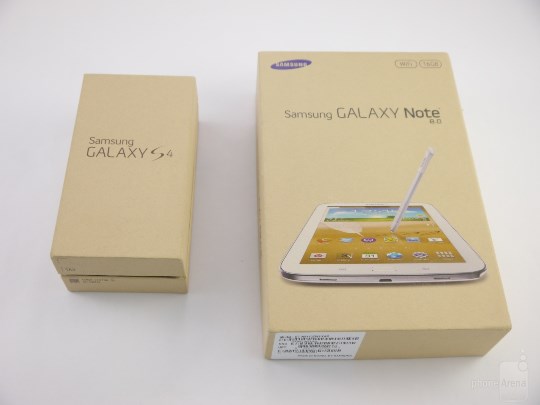 samsung-halaxy-S4-Galaxy-Note-8.0-reciklirana-skatla-1