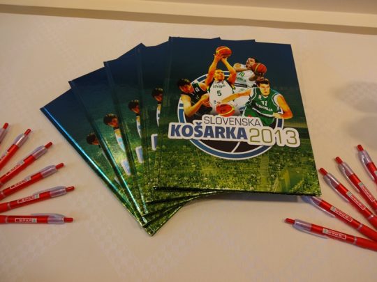 Spar-album-slovenska-kosarka-2013