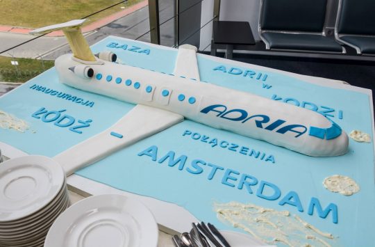 adria-airways-lodz-amsterdam