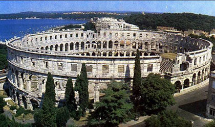 Arena-Pula