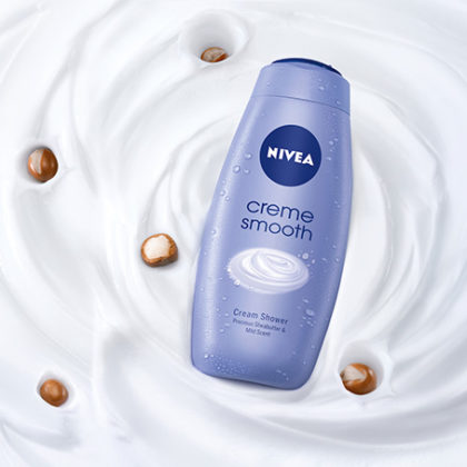 NIVEA Creme Smooth gel za tusiranje s karitejevim maslom