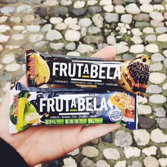 frutabela-banana-jabolko-pomaranca-cokolada