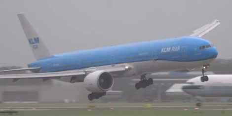 klm-asisa-boeing-777