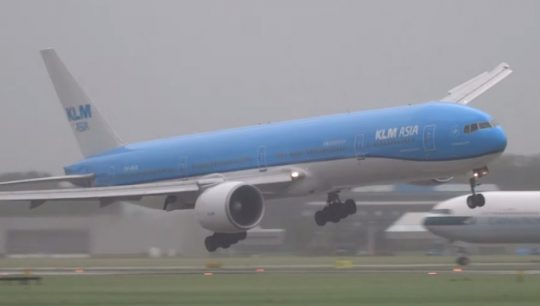 klm-asisa-boeing-777