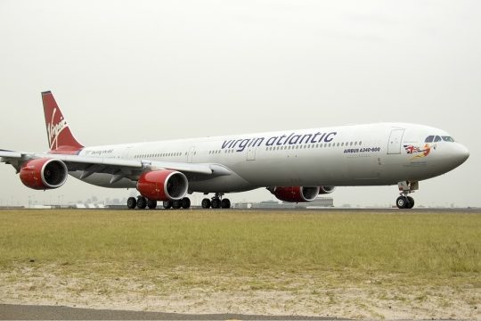 Virgin_Atlantic_Airbus_A340-600_SYD_Gilbert