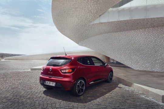 Renault_clio-2016-1