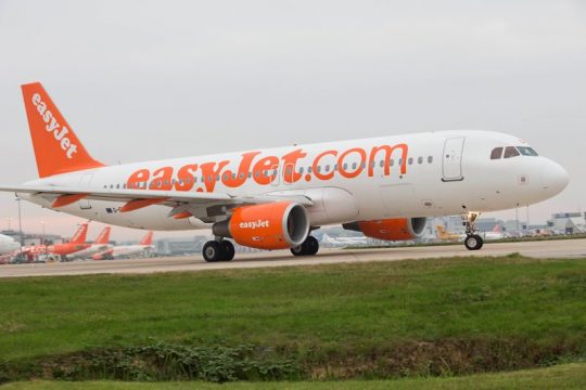 easyjet-gatwick