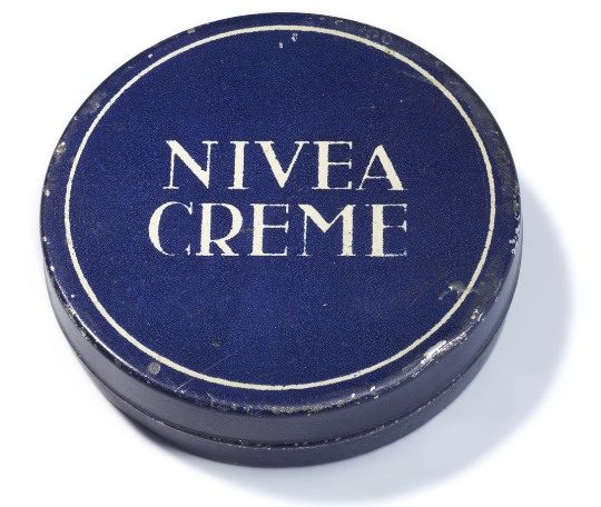 Nivea Creme iz leta 1925