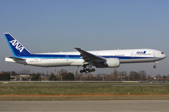 ANA_Boeing_777-300ER