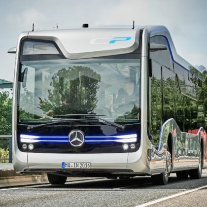 mercedes-benz-citypilot-avtonomni-avtobus