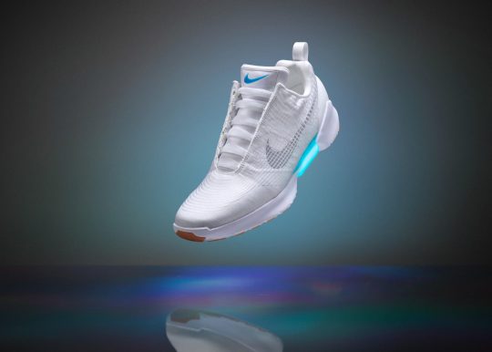 nike-hyperadapt_white