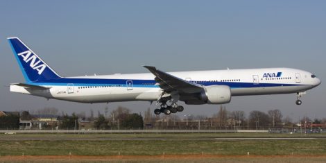 ANA_Boeing_777-300ER