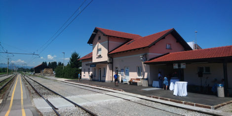 zelezniska-postaja-medvode-2