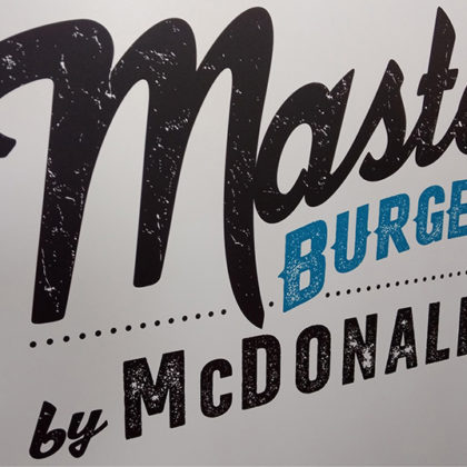master-burgers-mcdonalds-logo