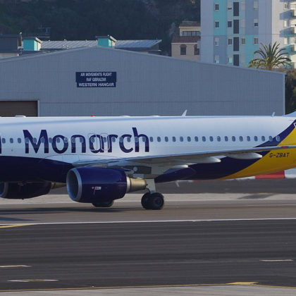 Monarch Airbus A320-200