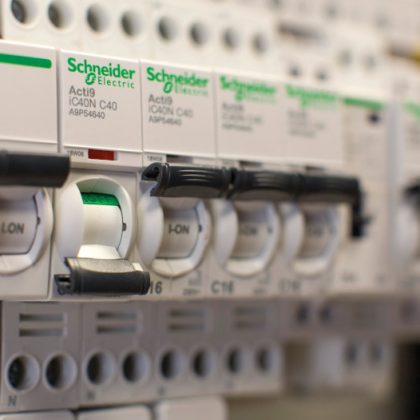 Schneider Electric-varna-instalacija