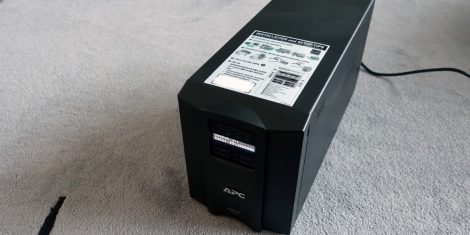 APC Smart-UPS SMT1500IC