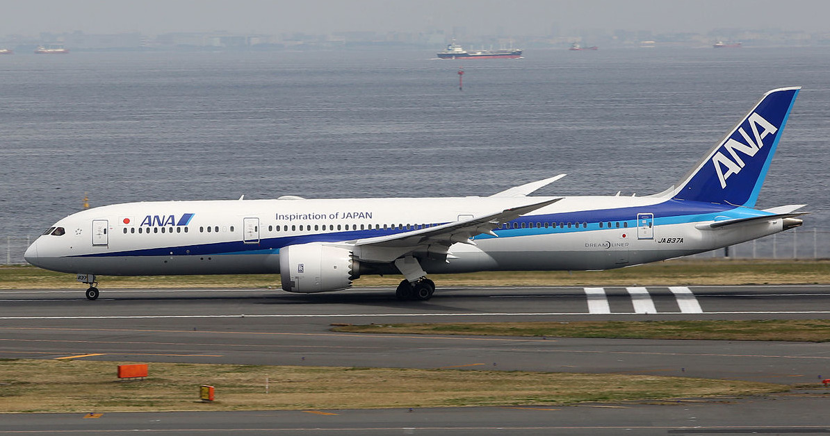 ANA_boeing-B787-9-deramliner-JA837A