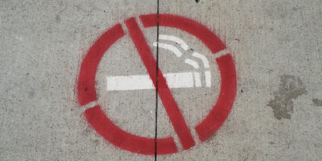 prepoved-kajenja-znak-cigareti-kajenje