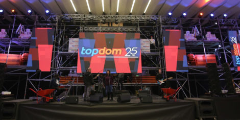 topdom-25-let