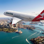 Qantas-airbus-A380_SYDNEY-HARBOUR