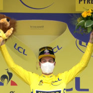 Primoz-Roglic-rumena-majica-Tour-de-France-2020-dirka-po-franciji-fb