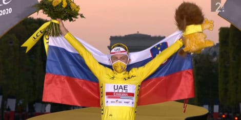 Tadej Pogacar zmagovalec Dirke po Franciji 2020 - Tour de France 2020 -rumena majica