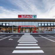 SPAR Logatec trgovina 2020