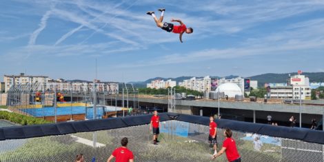 Aleja trampolin Ljubljana Aelaj SKY največji trampolin na svetu