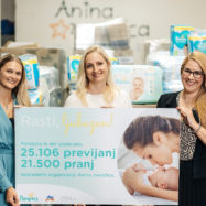 dm in Pampers donacija Anina Zvezdica 2022