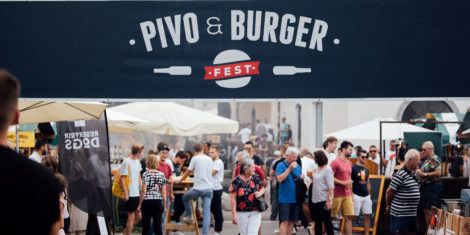 Pivo-Burger-Fest-27.-in-28.-maj-2023-22-ponudnikov-burgerjev-in-17-ponudnikov-piva-in-ciderja-tokrat-prvic-tudi-s-pivovarji-iz-Hrvaske