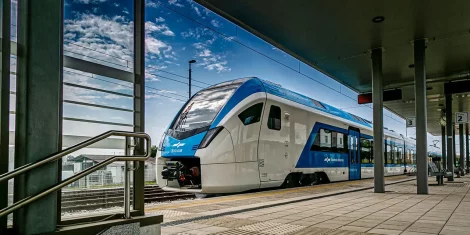 Slovenske železnice kupujejo 20 bimodalnih (dizel + elektrika) vlakov Stadler za 148,3 mio € brez DDV
