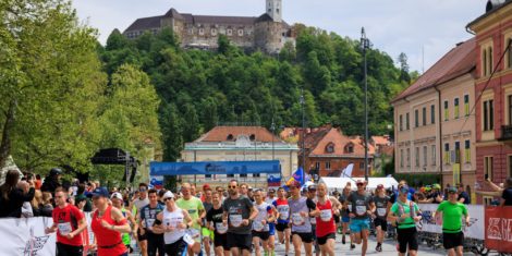 Wings for Life World Run 2023 Slovenija Tek pri katerem vsak udeleženec pomaga pri iskanju rešitve za poškodbe hrbtenjače