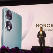 Honor 90 cena Slovenija Honor 90 bo v Sloveniji na voljo od 24.7.2023, predprodaja pa se začenja 7.7.2023