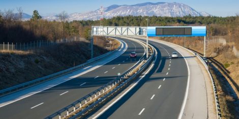 Siritev-stajerske-avtoceste-in-siritev-primorske-avtoceste-tretji-pas-bi-se-lahko-zacela-v-letu-2025