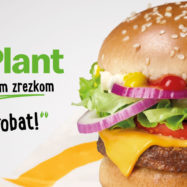 McPlant burger tudi v McDonald's Slovenija Slovenija je postala ena prvih držav, ki je uvedla McPlant burger z rastlinskim zrezkom
