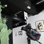 Razstava Banksy v Ljubljani bo zaradi velikega zanimanja odprta tudi v četrtek, 8. februarja 2024 na Prešernov dan
