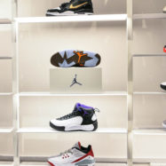 Citypark-Ljubljana-z-najvecjo-BUZZ-Sneaker-Station-store-trgovino-v-Evropi