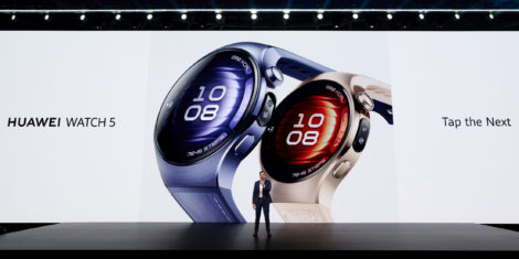 Huawei je v Berlinu predstavil pametno uro Huawei Watch 5 z optičnim senzorjem X-TAP, Huawei Watch Fit 4 zapestnico in slušalke Huawei FreeBuds 6