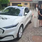 Uber Slovenija je zaživel v Ljubljani kot Uber Taxi, saj prevoze lahko opravljajo le vozniki s taksimetri