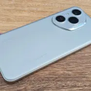 Honor 400 Pro test telefona, ki razkriva premijsko izkušnjo brez premijske cene  Honor 400 Pro review2