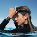 Huawei Watch Fit 4 Pro s funkcijami za golf, potapljanje in trail tek je zdaj na voljo tudi v Sloveniji