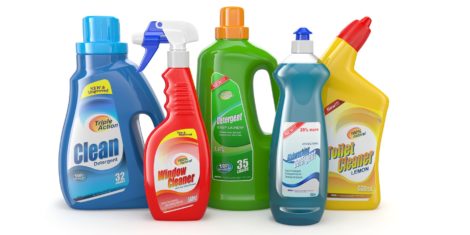 FURS je zasegel ponarejen detergent in pralni prašek, 60.000 litrov tekočega in 3 tone praška