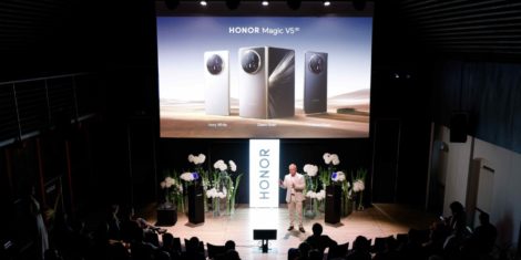 Honor Magic V5 je na Ljubljanskem gradu doživel slovensko predstavitev