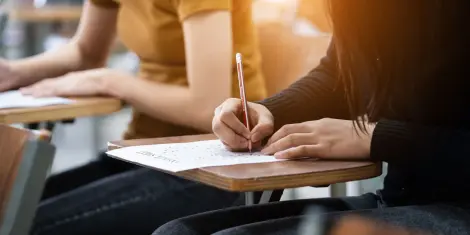 NPZ 2026 koledar in tretji predmet NPZ 2026 v 9. razredu seznam osnovnih šol in 3. predmet kemija, tehnika in tehnologija, tuji jezik in zgodovina (9. ,6. ,3. razred)