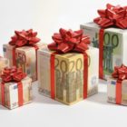 Božičnica 2025 obvezna višina, minimalna božičnica, datum izplačila, javni sektor in zamik izplačila obvezne božičnice