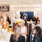 Victoria's Secret odprla prvo trgovino v Sloveniji in v Ljubljano prinesla rožnati glamur