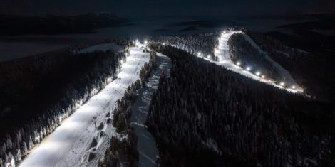 Smučišče Kope sezono 20252026 odpira z brezplačno nočno smuko 27.11.2025